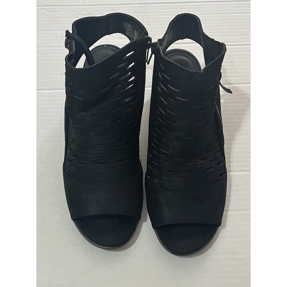 American Eagle Womens Black Laser Cut Peep Toe Block Heel Bootie Sandals Size 10